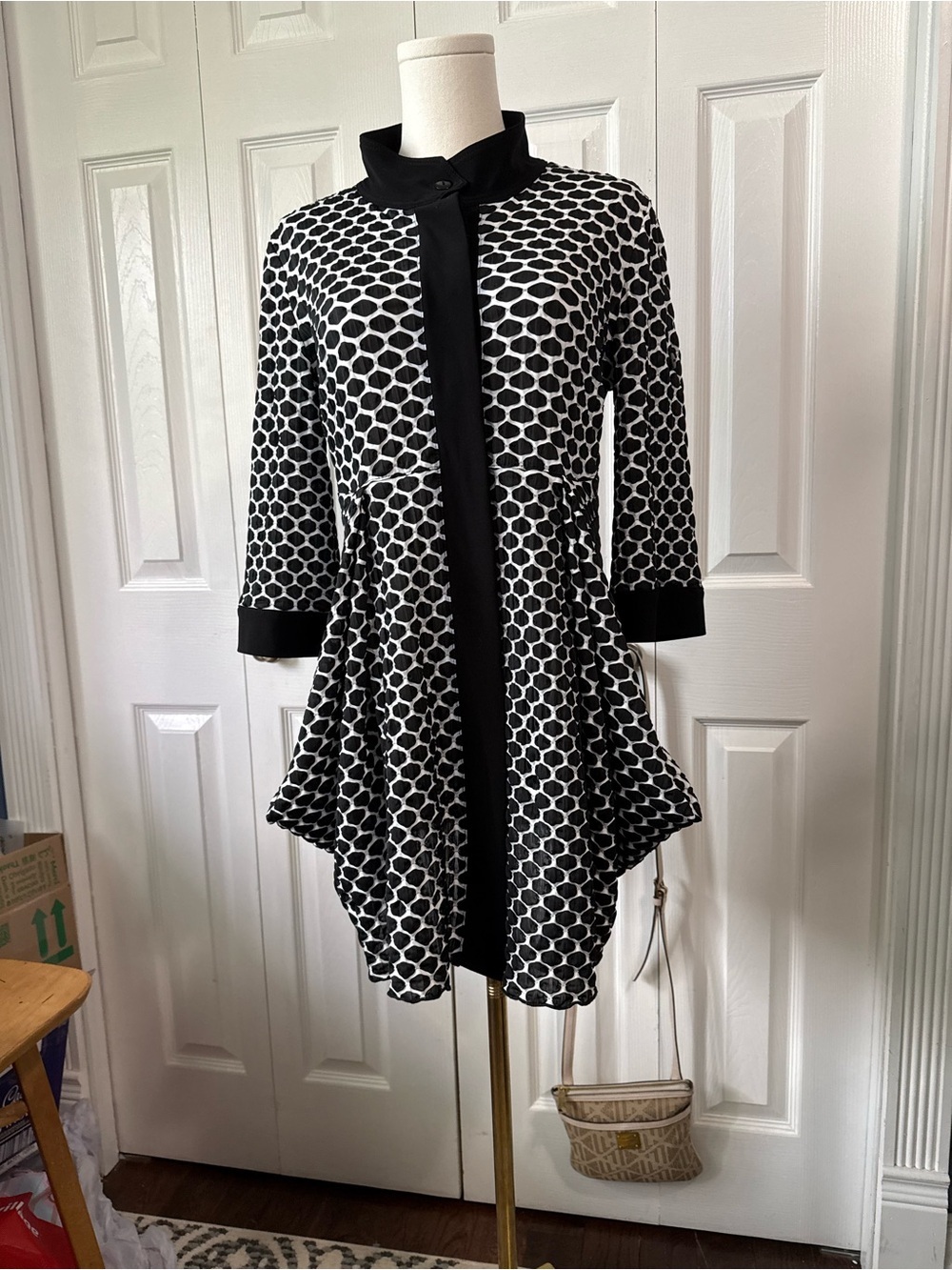 Joseph Ribkoff Black & White Geo-Print Tunic with Contrast Trim - Picture 2 of 6